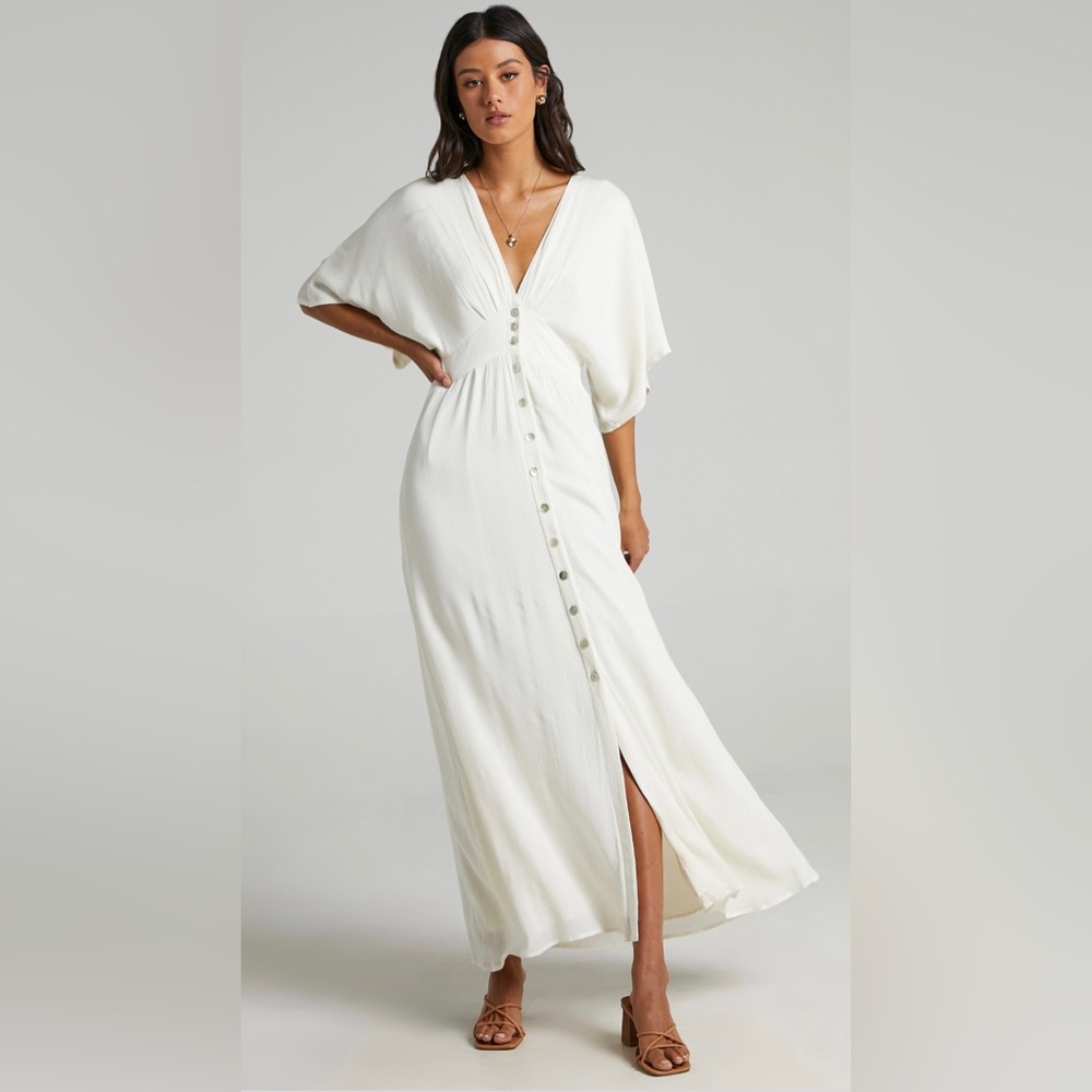 SHOWPO Sitting Pretty Dress NWT!